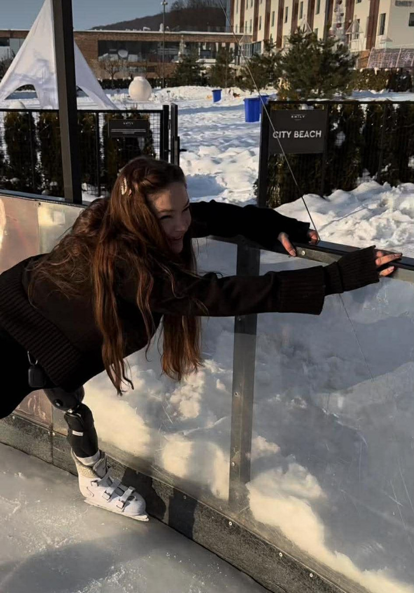 Ветеранка Данілкіна на ковзанах