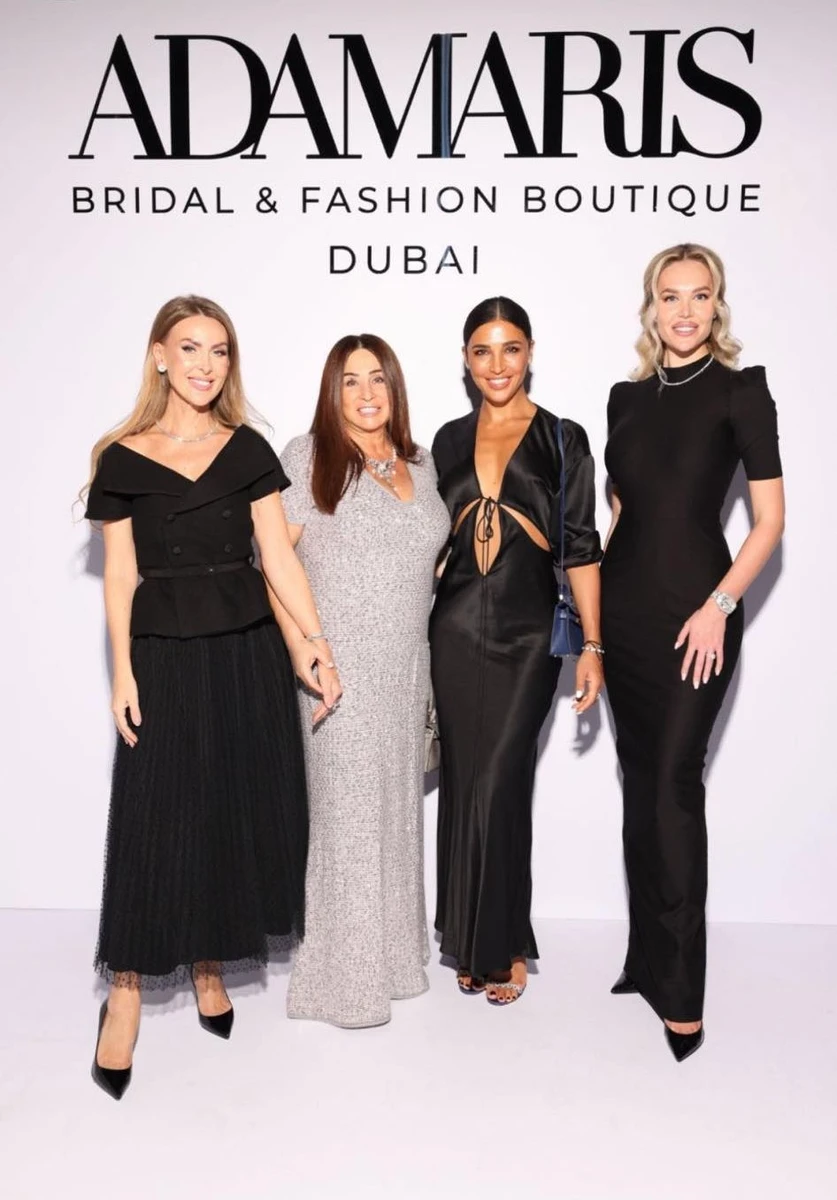 Яна Столар (в світлій сукні) та Каріна Жосан (праворуч) у Дубаї живуть вже давно 