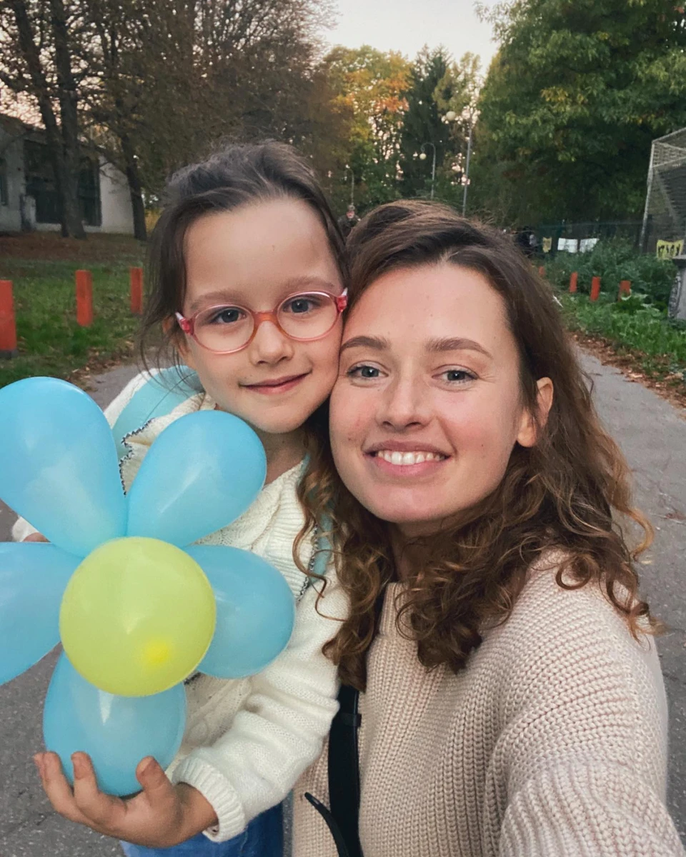 Експодружжя виховує доньку Еммі