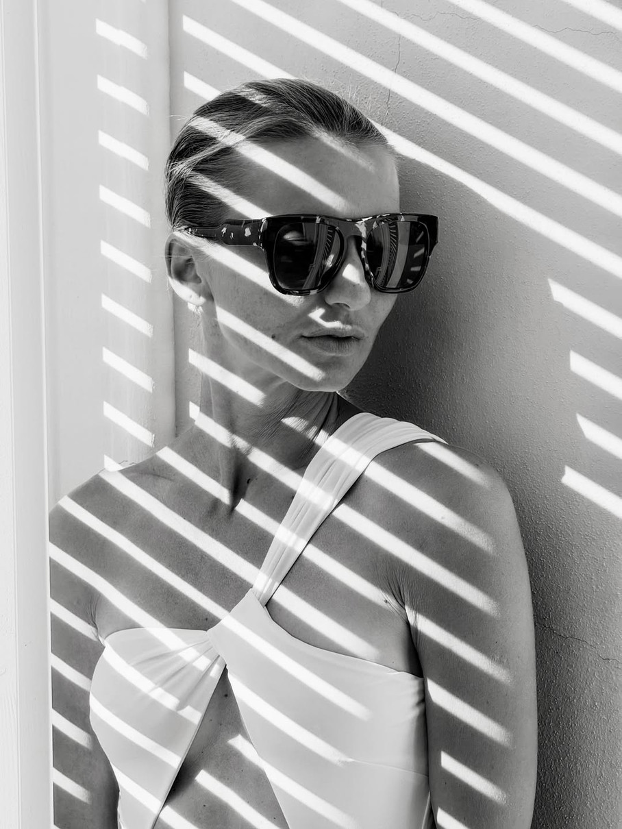 Єлизавета Юрушева попозувала у купальнику