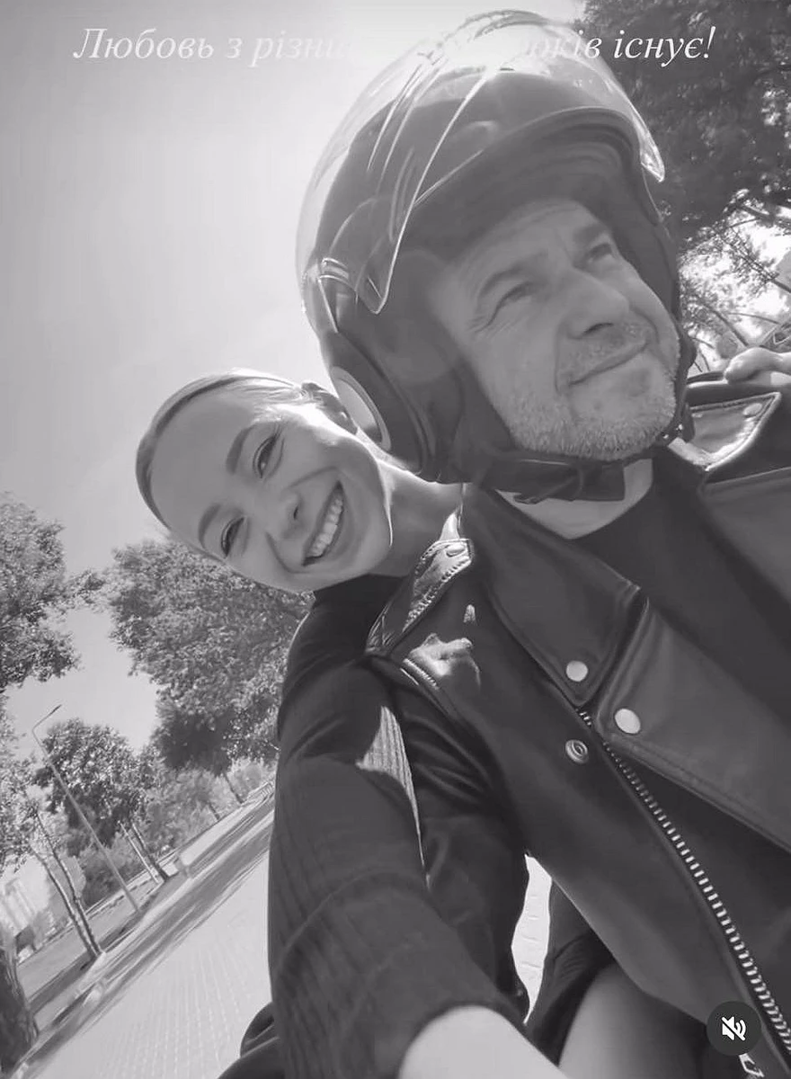 Свою майбутню суджену Віктор Франкович уперше зустрів, коли їй було 7 років