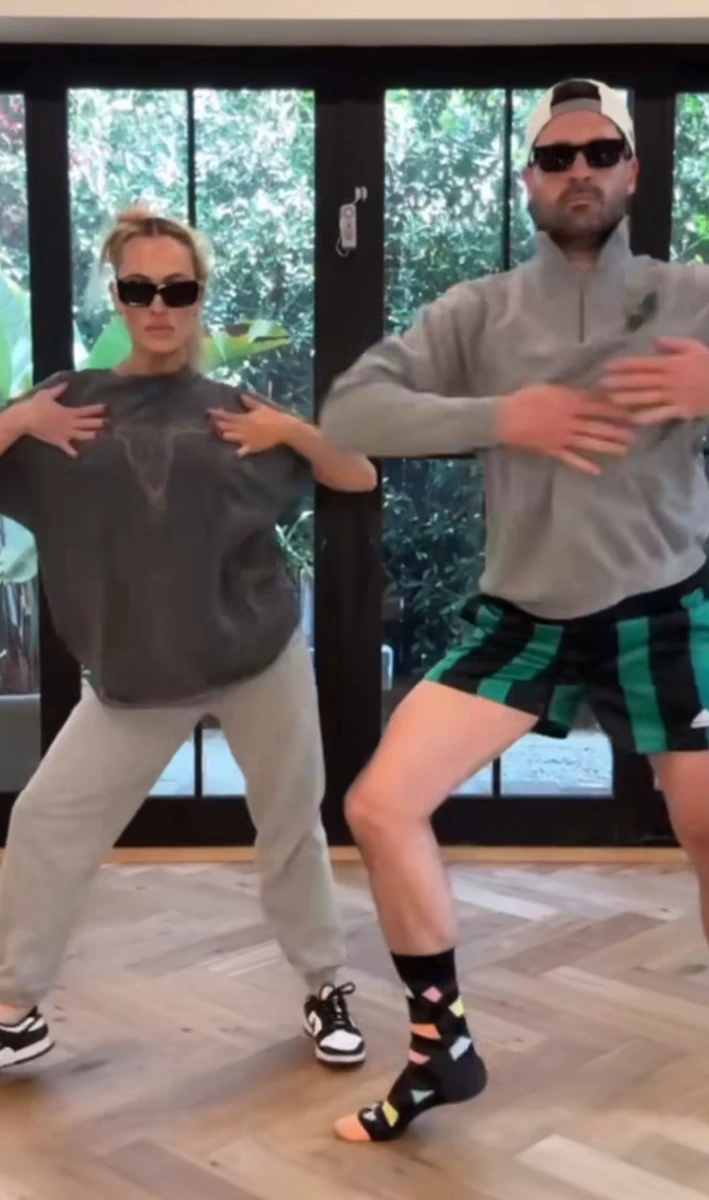 Чмерковський і Маргатройд підкорили фанатів запальним танцем