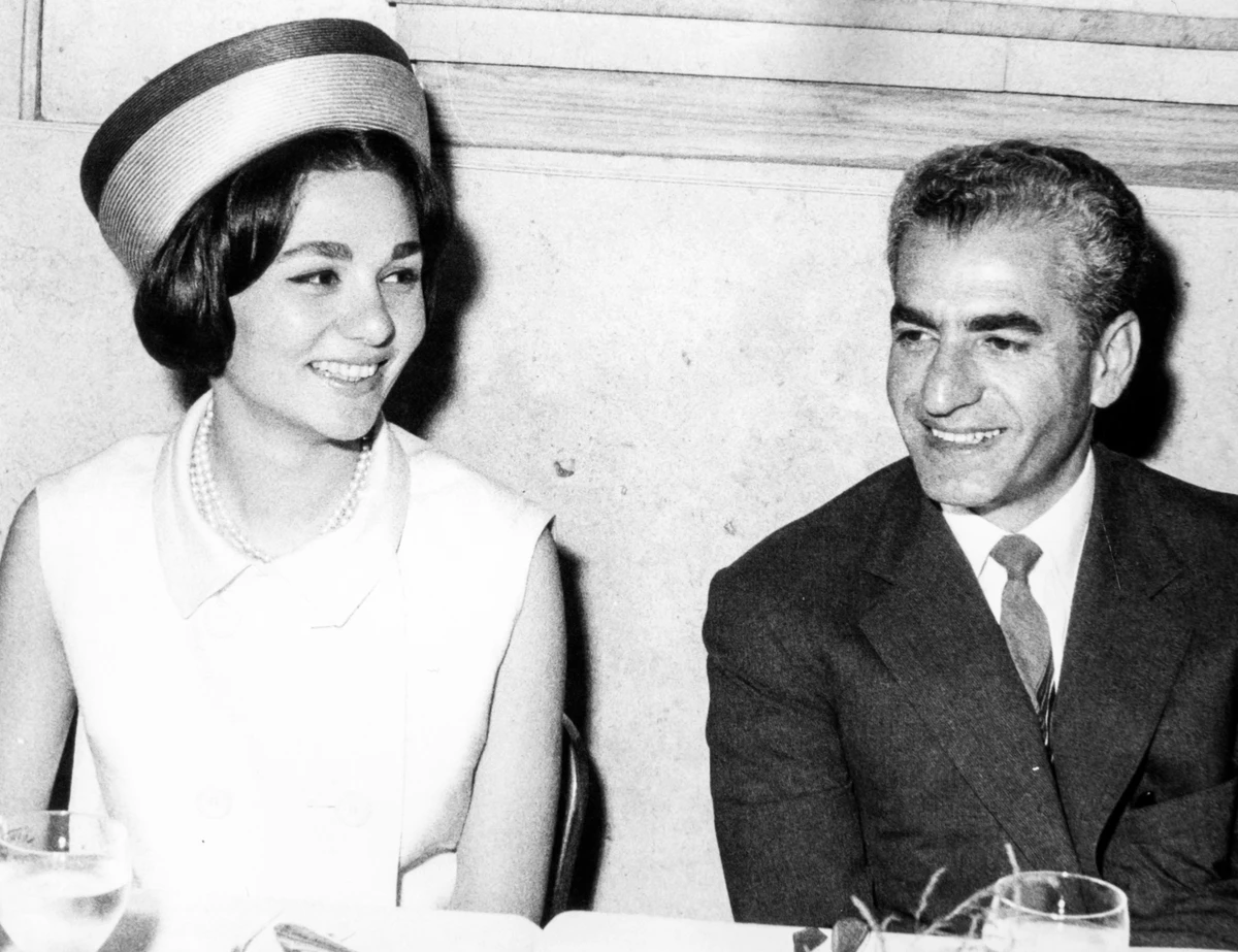 Фарах Дебі та шах Мохаммед