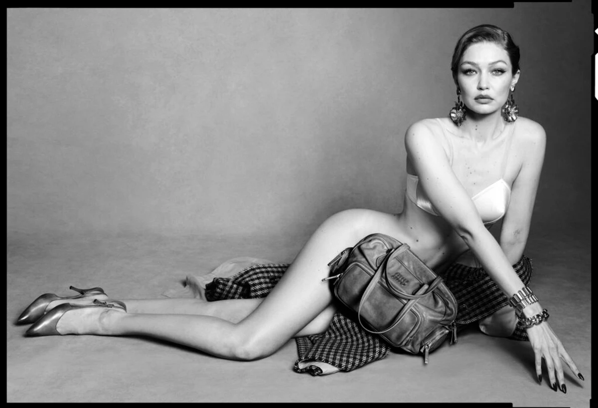 Джіджі Хадід показала голі стегна на сексі фото для глянцю