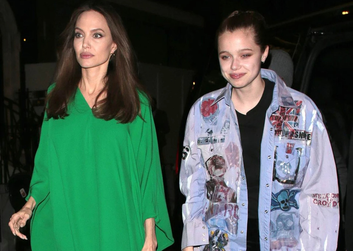 Анджеліна Джолі та Шайло Джолі на фото