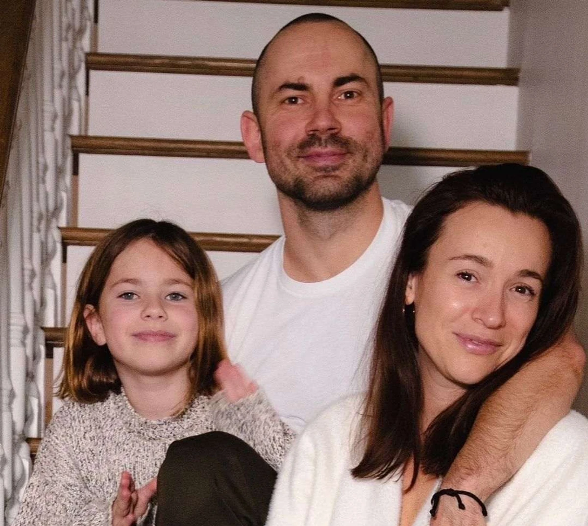 Андрій Бєдняков та Анастасія Коротка з донькою