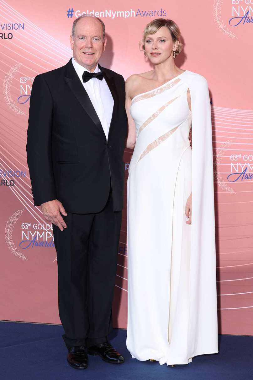 Княгиня Шарлін в Elie Saab