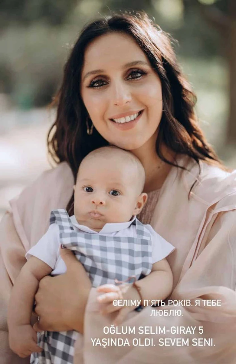 Джамала з сином іменинником