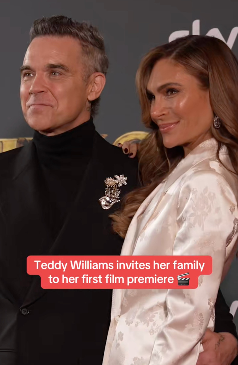 Роббі Вільямс похвалилася ошатною дружиною на хіднику