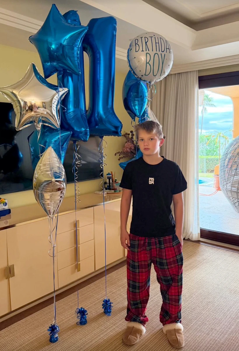 Олександр Усик привітав свого сина з 11-річчям