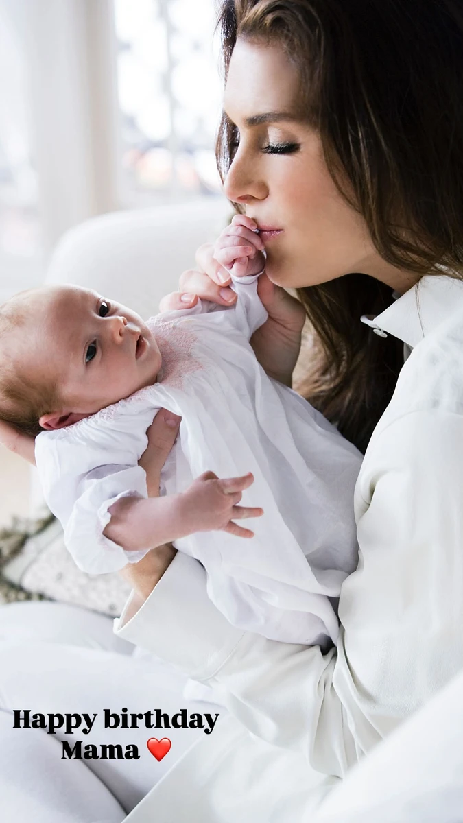 Дочка Брук Шилдс привітала її милим фото