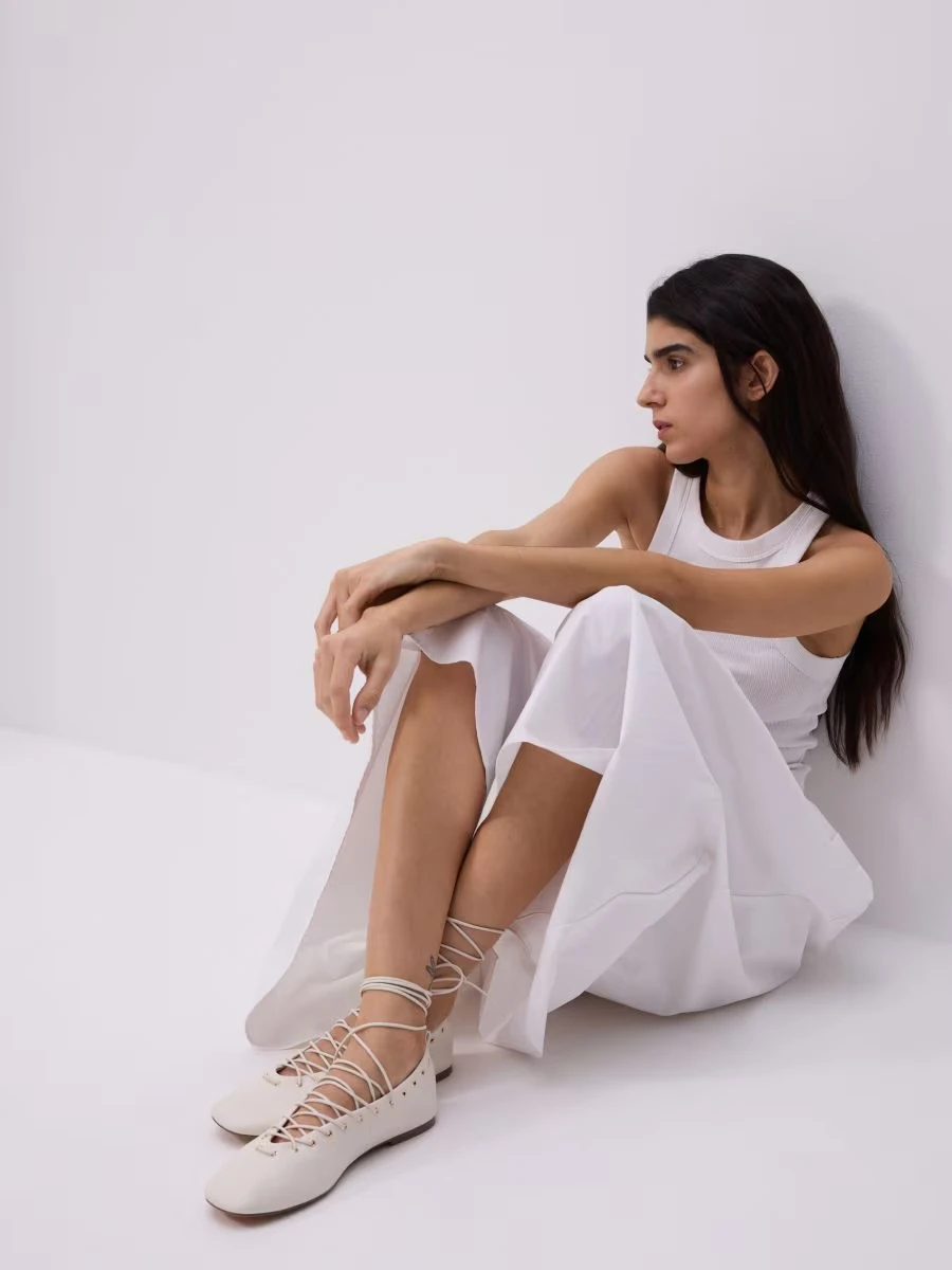 Балетки зі шнурками