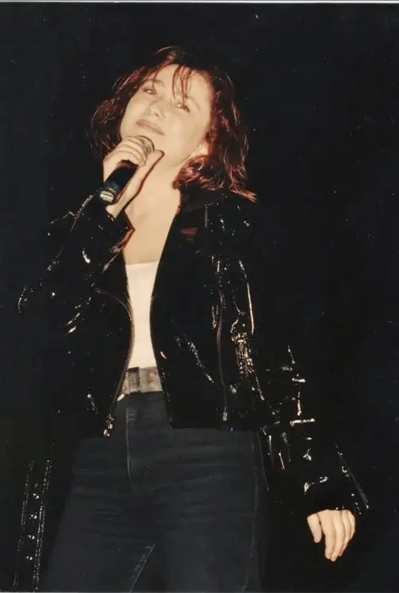 Олена Мозгова у юності