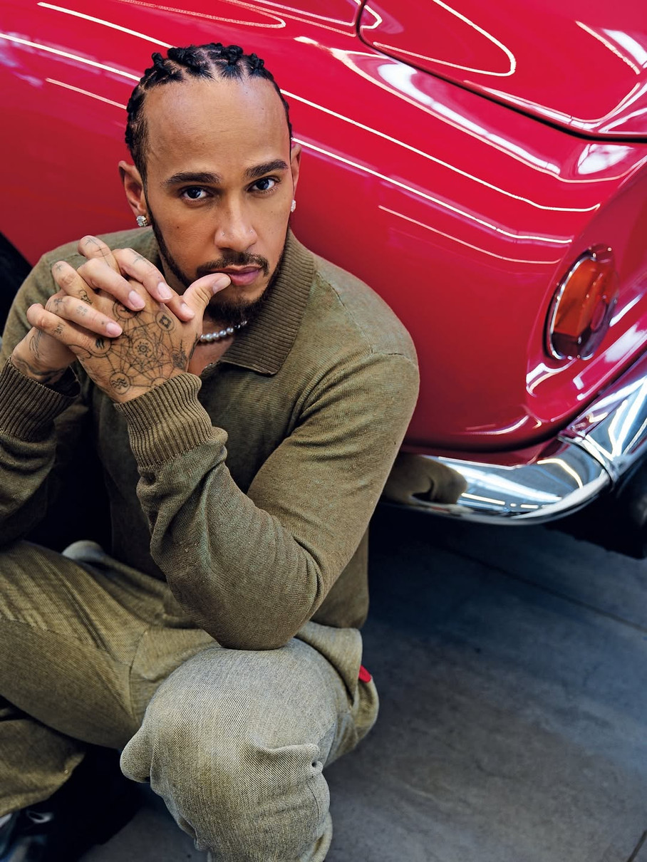 Кім Кардашян провела романтичні вихідні з зіркою Формули-1