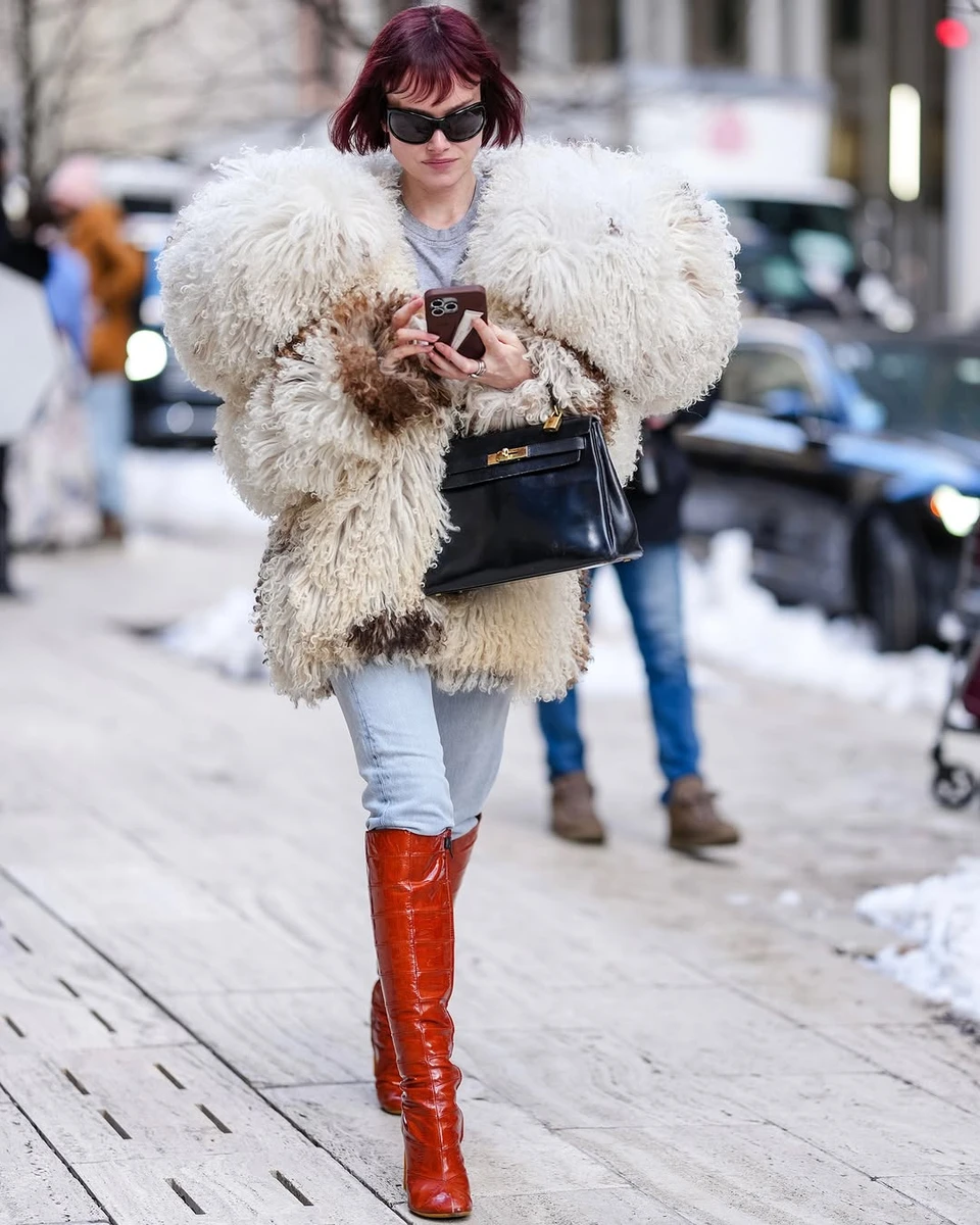 Джинси скінні з високими чоботами