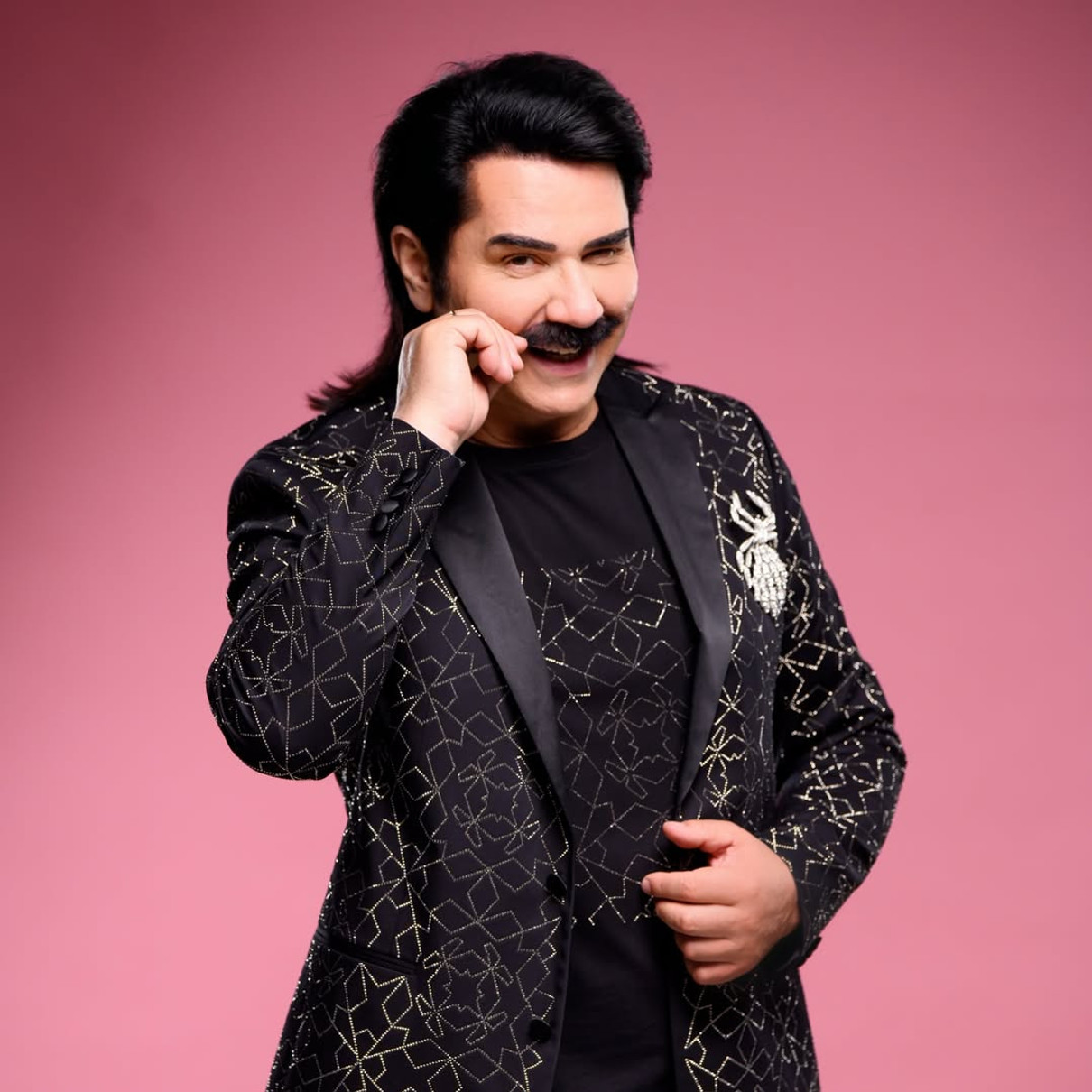 Артист Павло Зібров