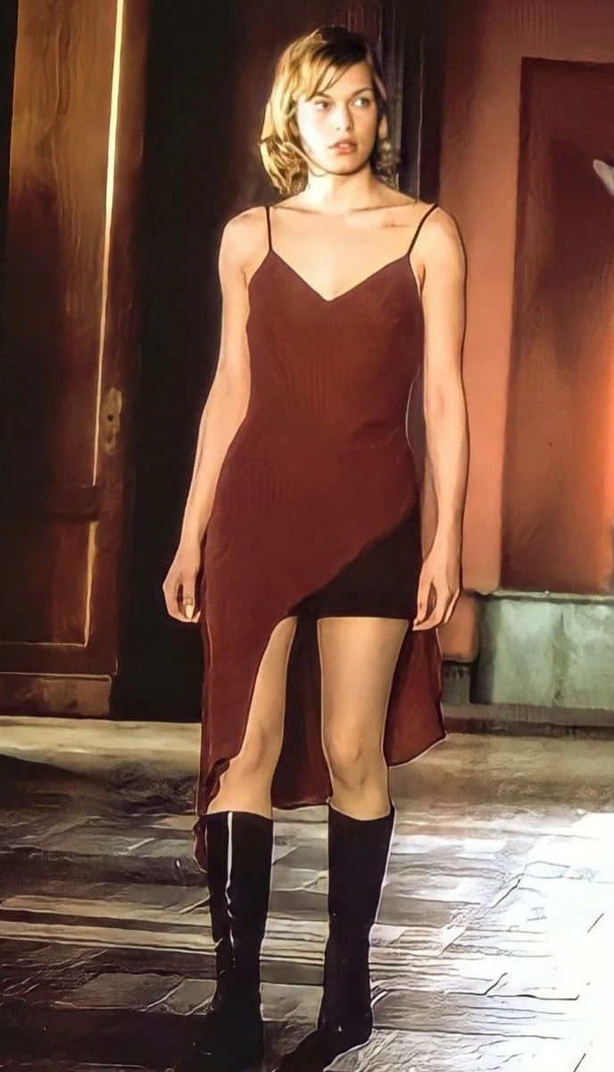 Мілла Йовович у фільмі Оселя зла