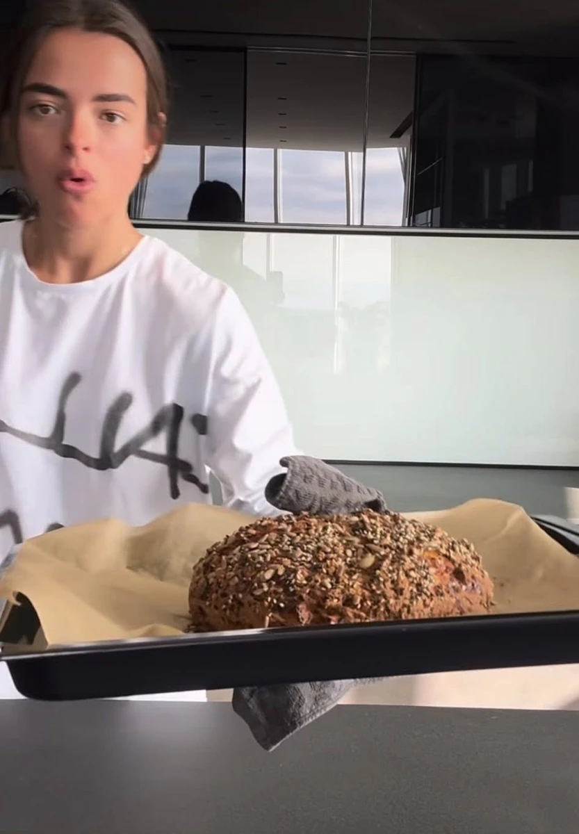 Хліб із кабачком і кисломолочним сиром