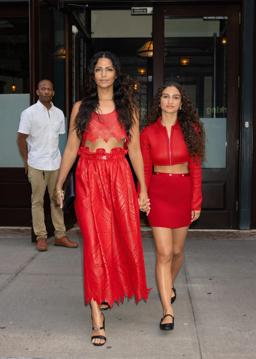 Дружина Метью МакКонахі з дочкою