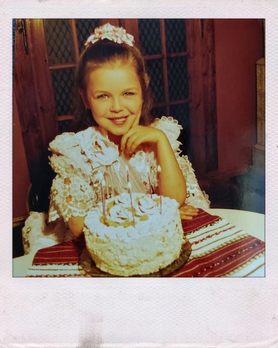 Аліна Гросу в дитинстві