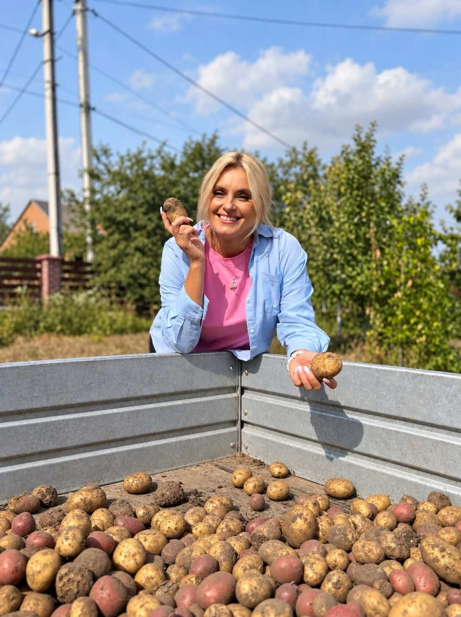 Вагітна Ірина Федишин
