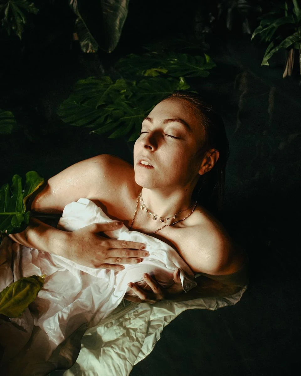 Маша Полякова показала нові фото