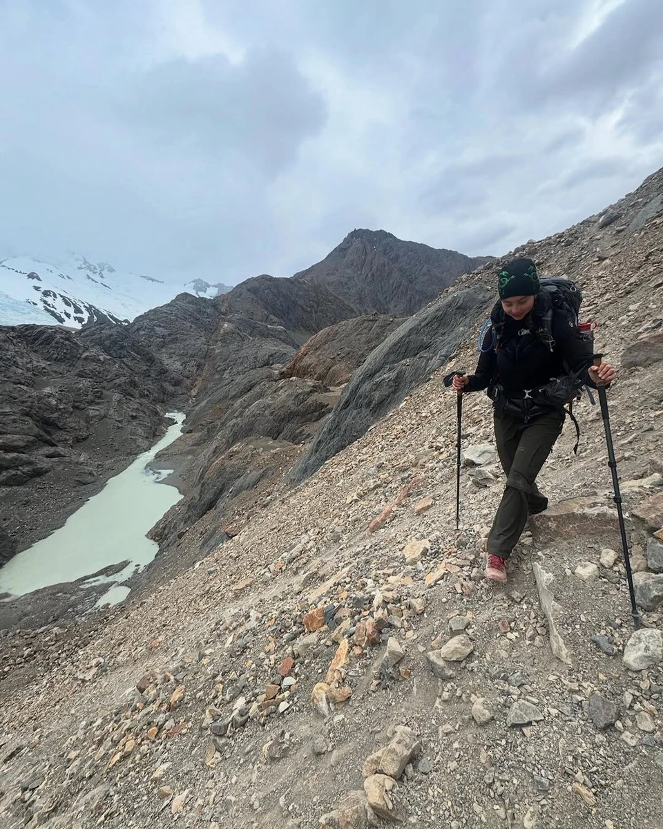 Донька Дугласа і Зети-Джонс показалася в горах