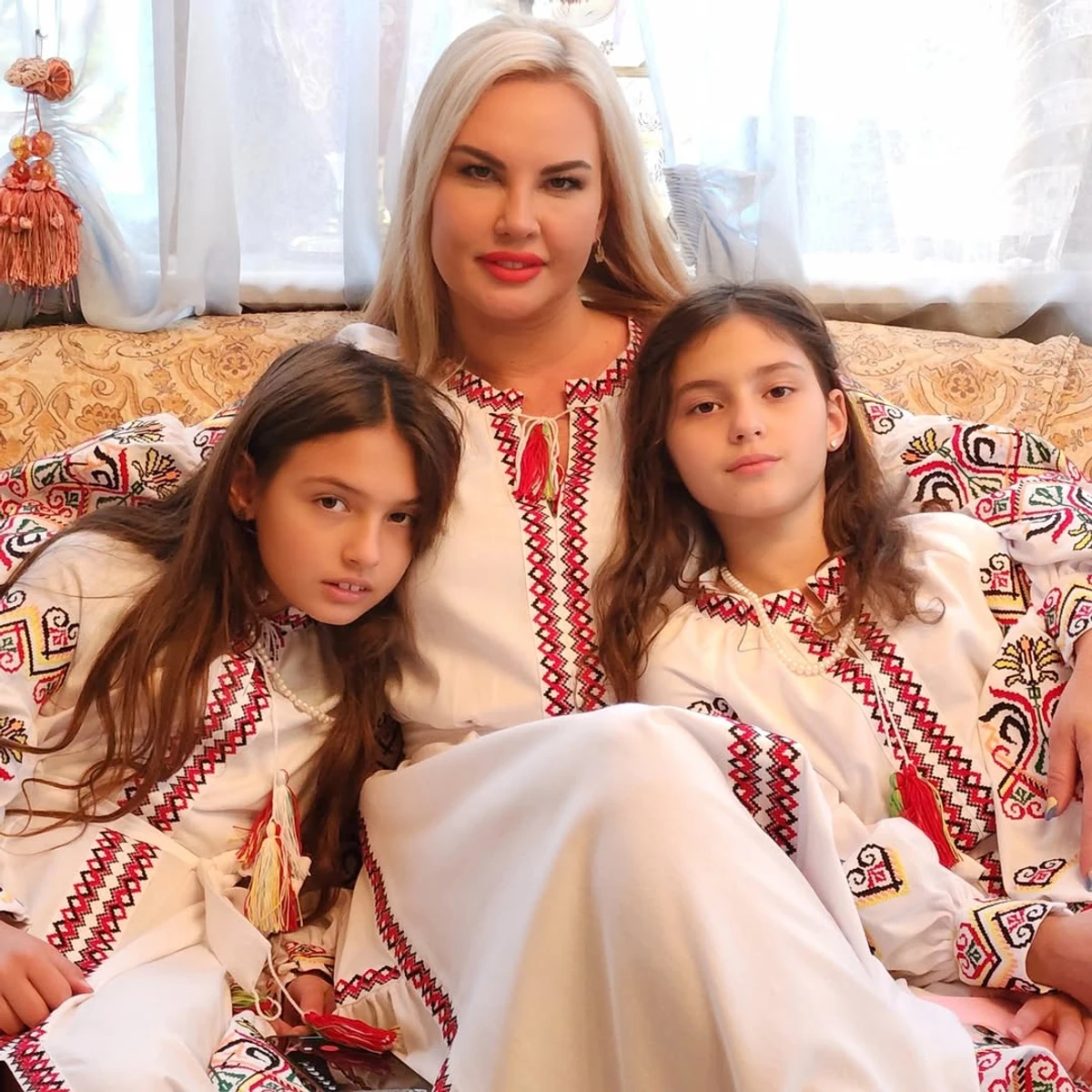 Камалія поділилася, що її дочки багато сваряться і навіть б'ються