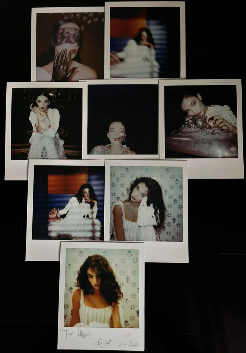 Дева Кассель в ефектних луках попозувала для китайського глянцю