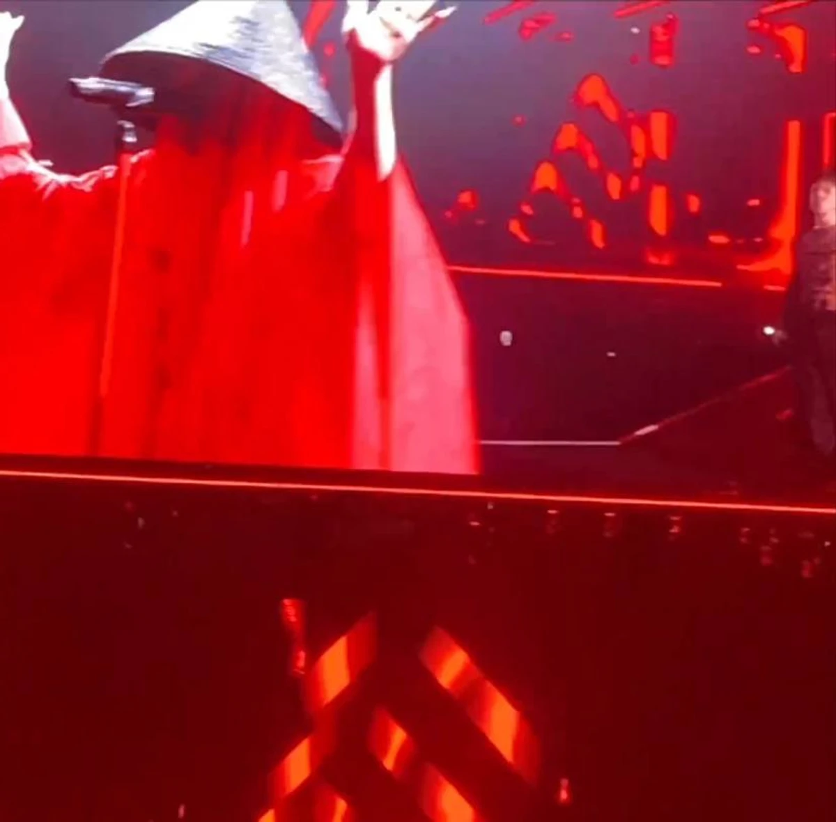 Хто ж ховається за псевдонімом Клавдія Петрівна? 