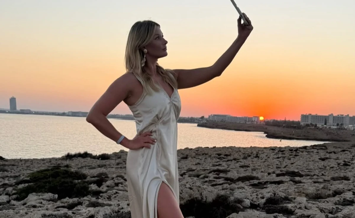 Любава Грєшнова позує для фото