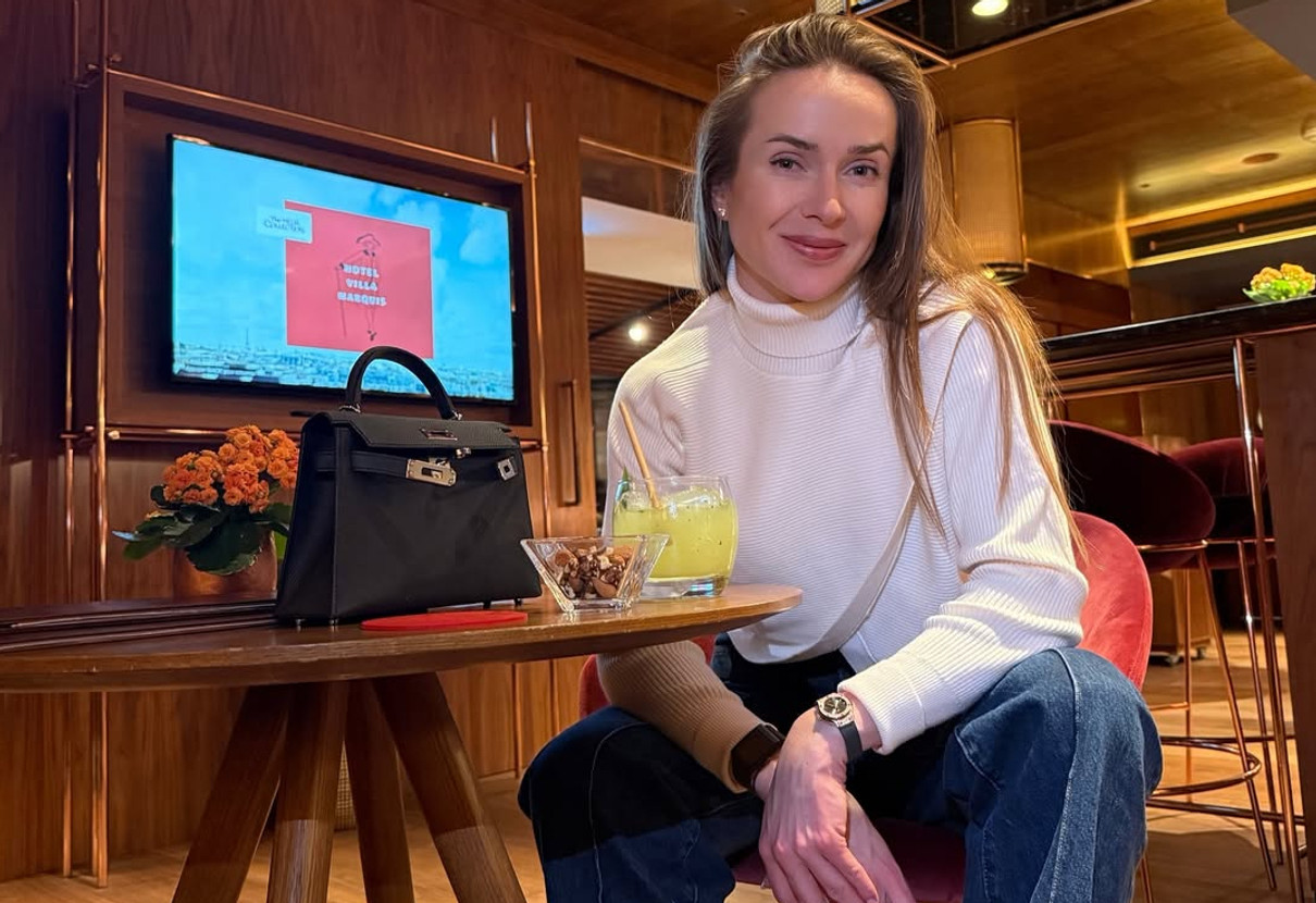 Еліна Світоліна позує для фото