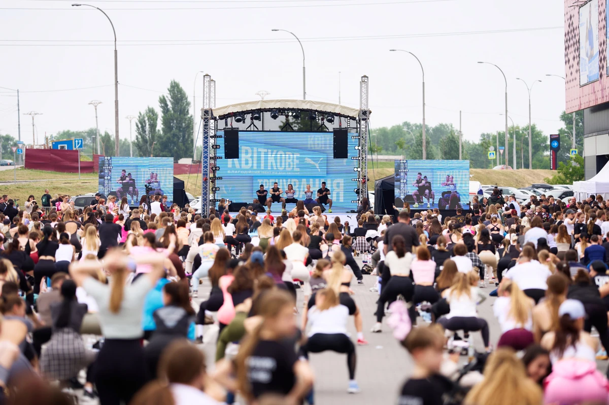 На благодійне тренування завітало чимало людей