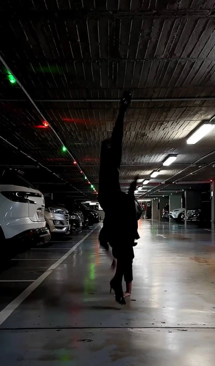 Ось так спортсменка вривається у понеділок