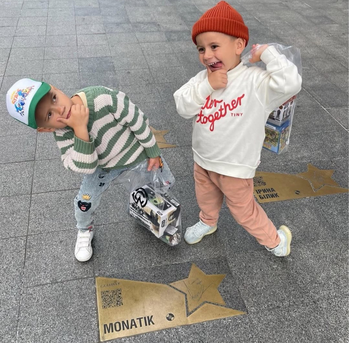 Діти завжди підтримують свого зіркового татка