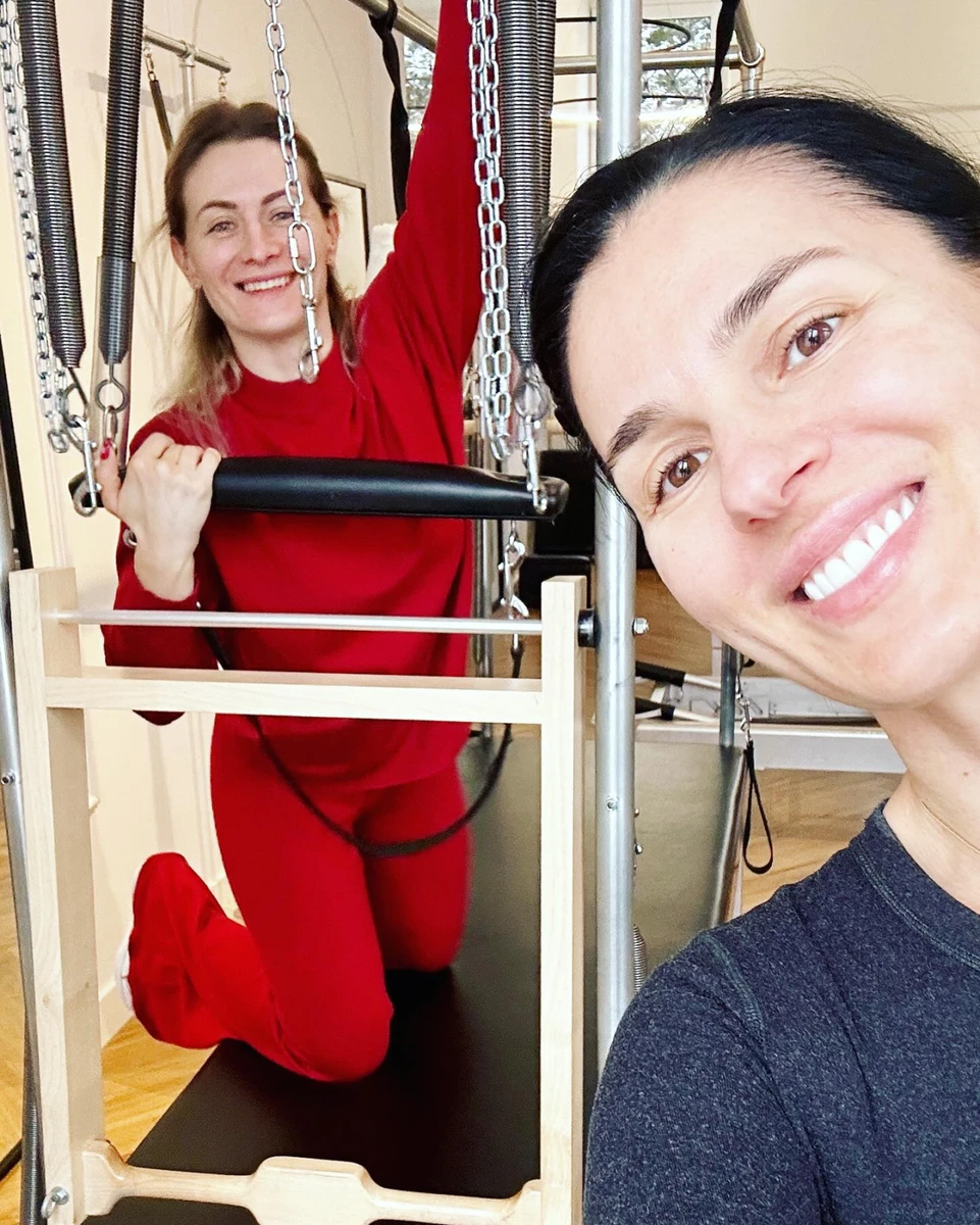 Ведуча не забуває про спорт