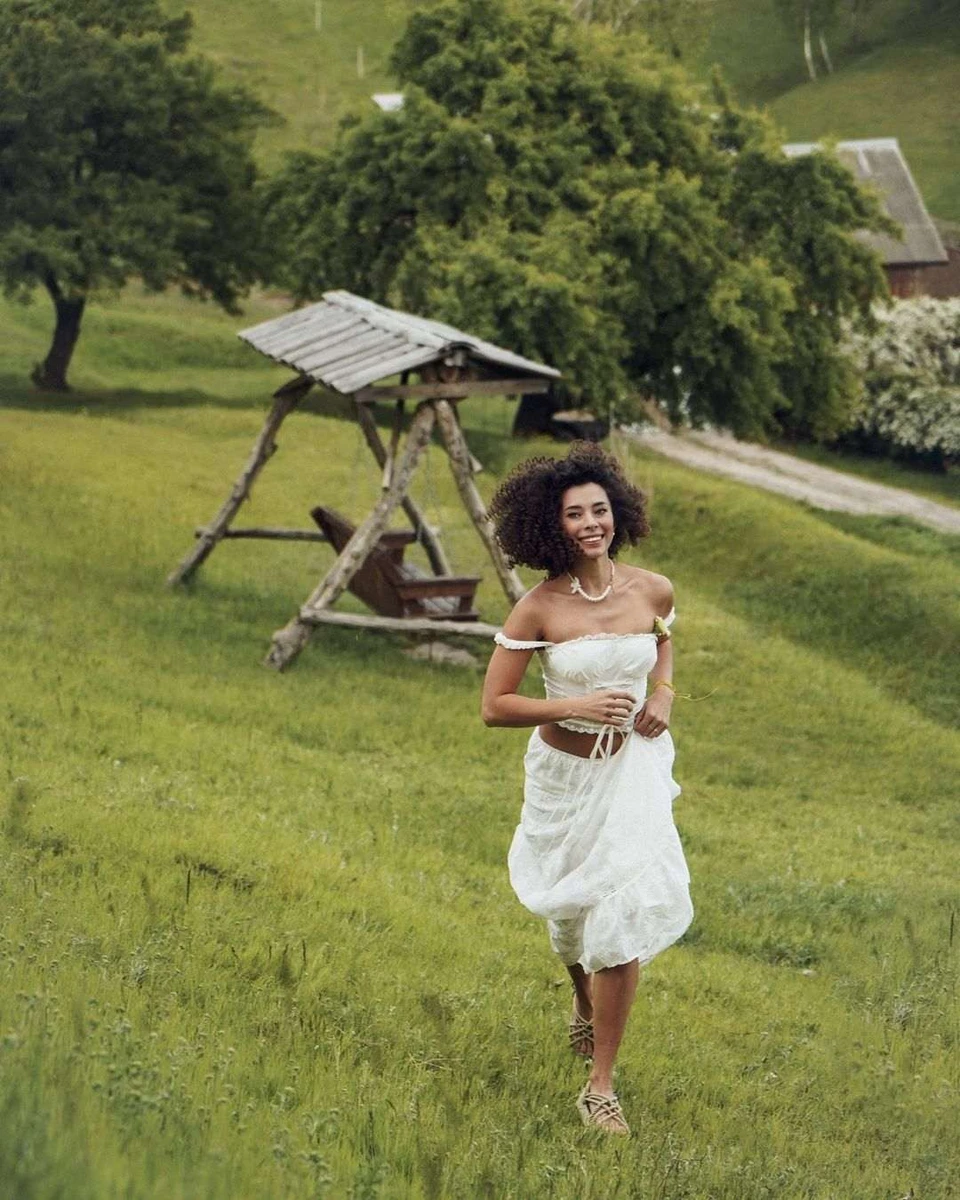 Анна Неплях