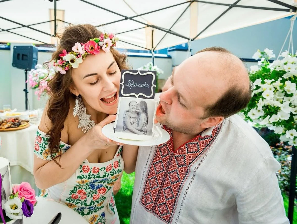 Віктор Бронюк та його дружина святкують річницю весілля