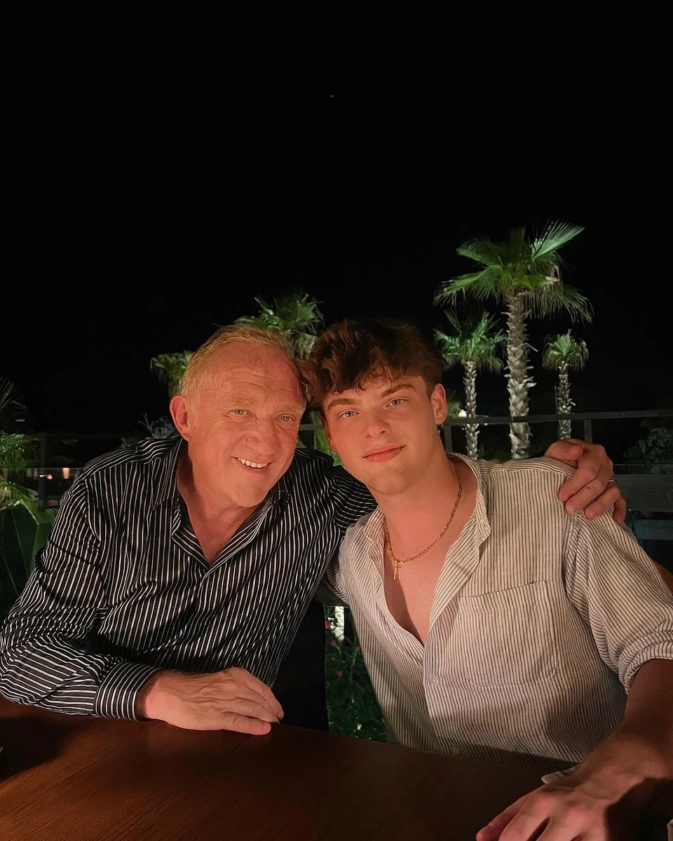 Франсуа-Анрі Піно з сином від Лінди Євангелісти