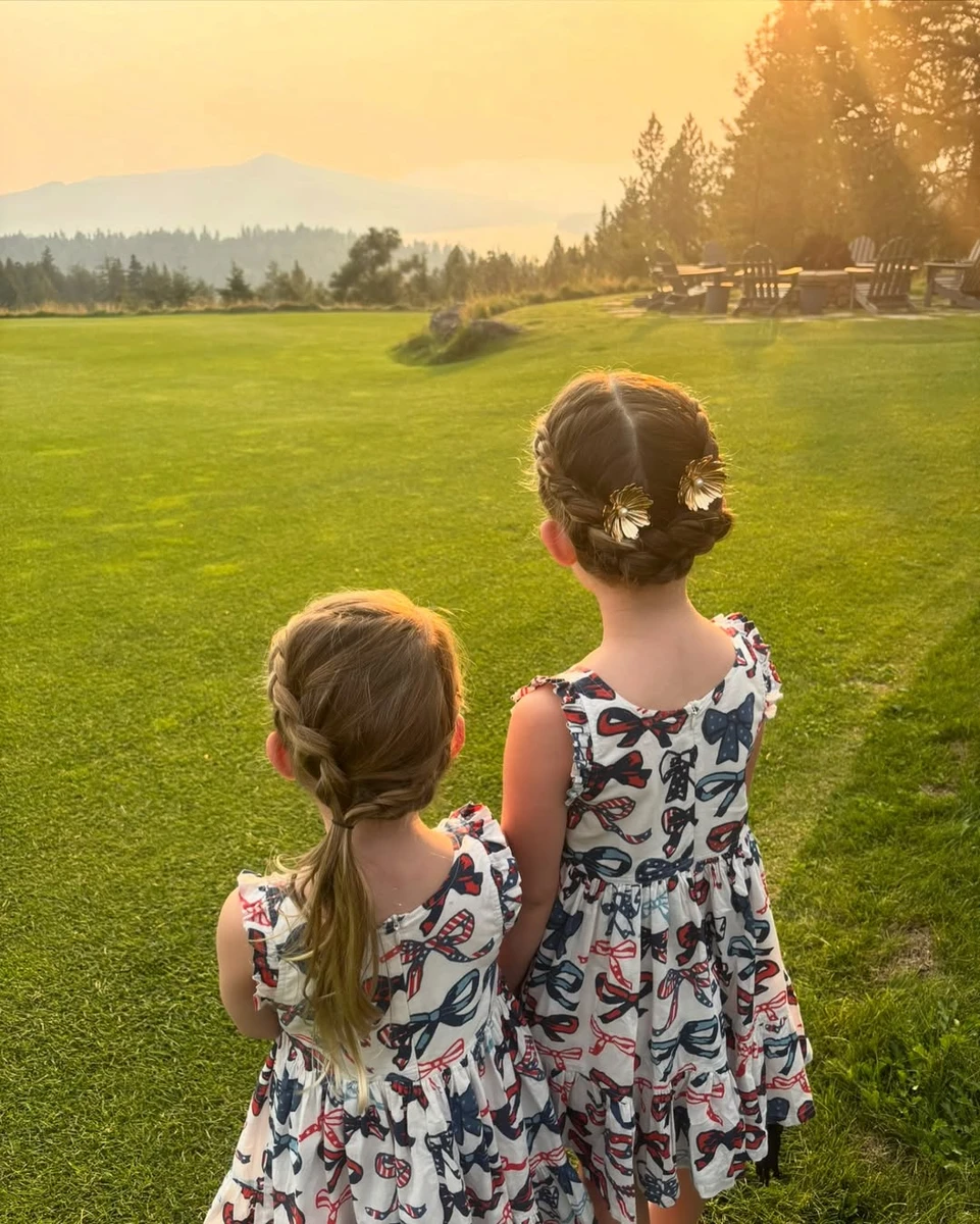 Дочка Шварценеггера замилувала ніжними луками його онучок на весілля свого брата