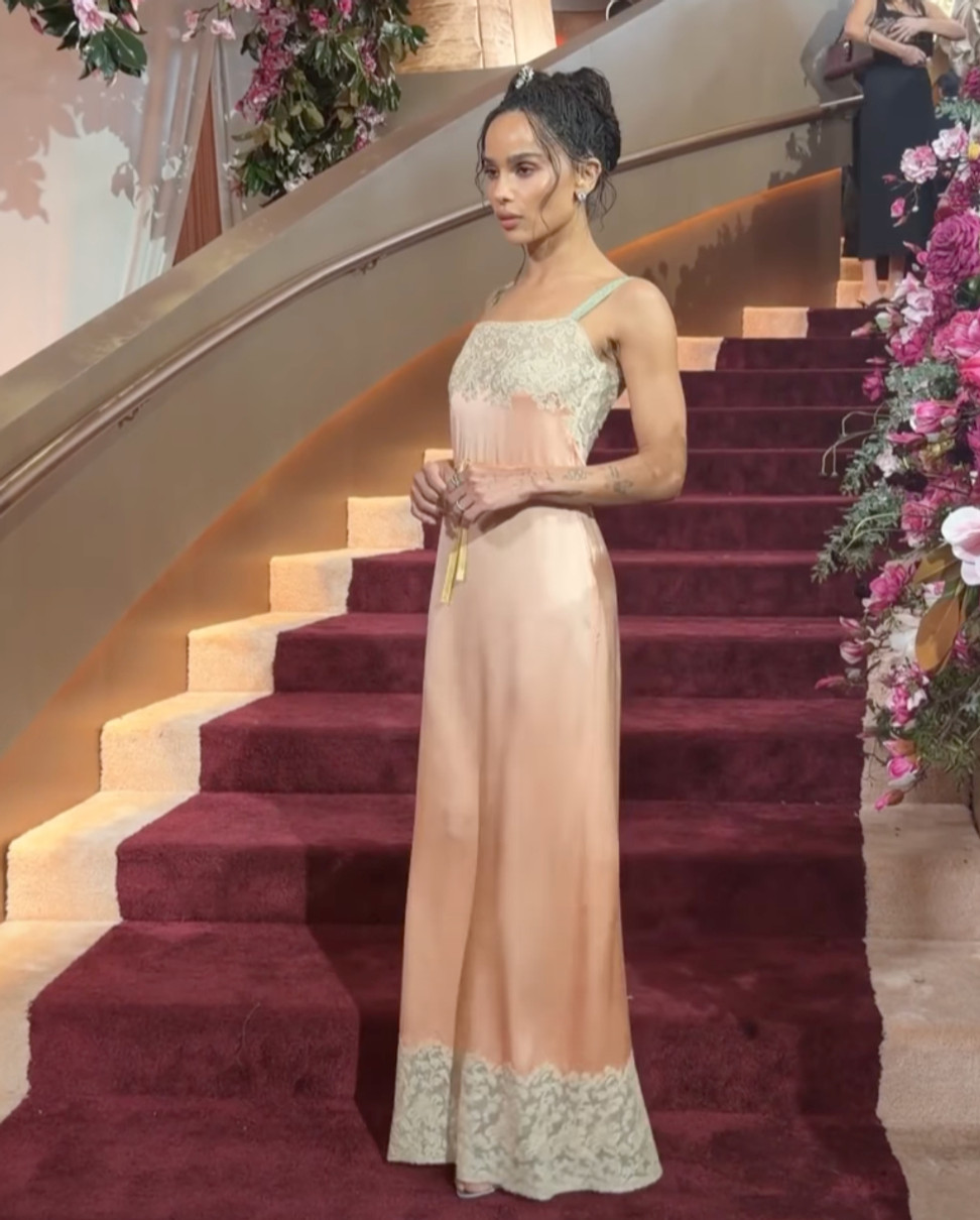 Зої Кравіц у ніжній сукні з мереживом на Золотому глобусі