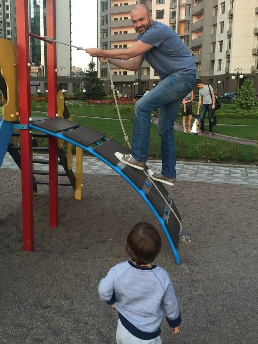 Чоловік Маші, Тимур Хромаєв із сином Сашком 