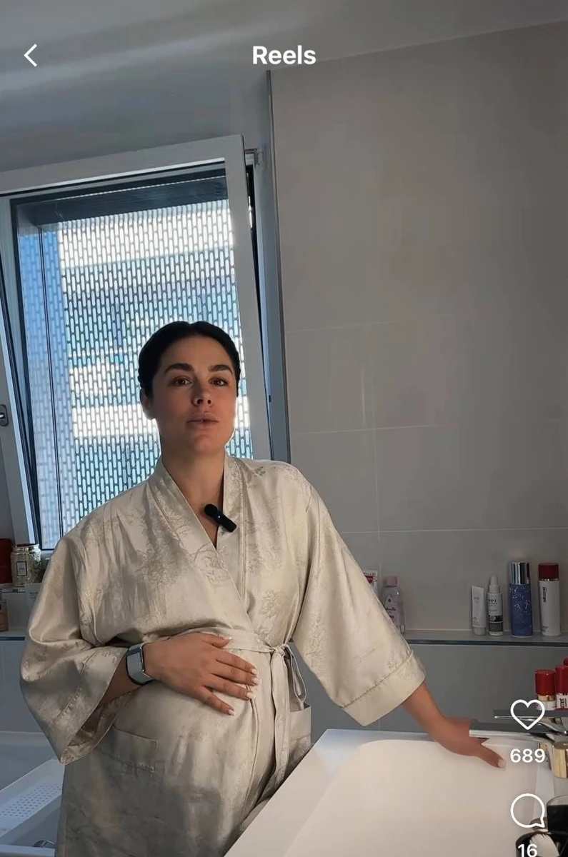 У мене завдяки чи генетиці, чи не знаю чому, нічого не змінилося, - розповіла про стан шкіри майбутня мама