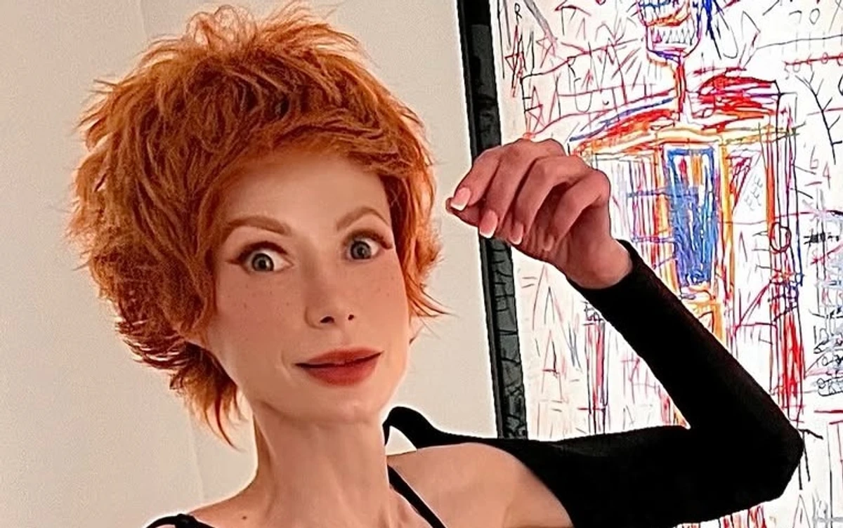 Олена-Крістіна Лебідь