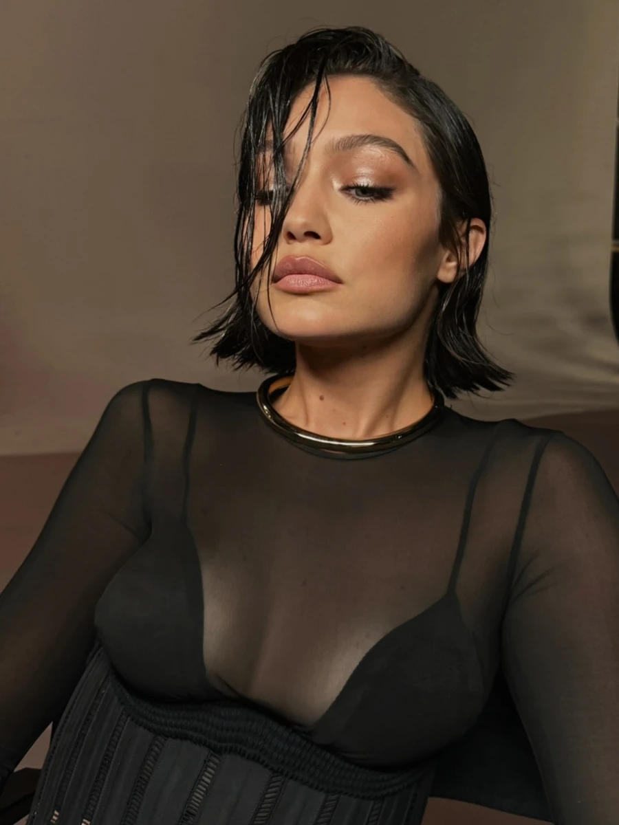 Джіджі Хадід у новому іміджі