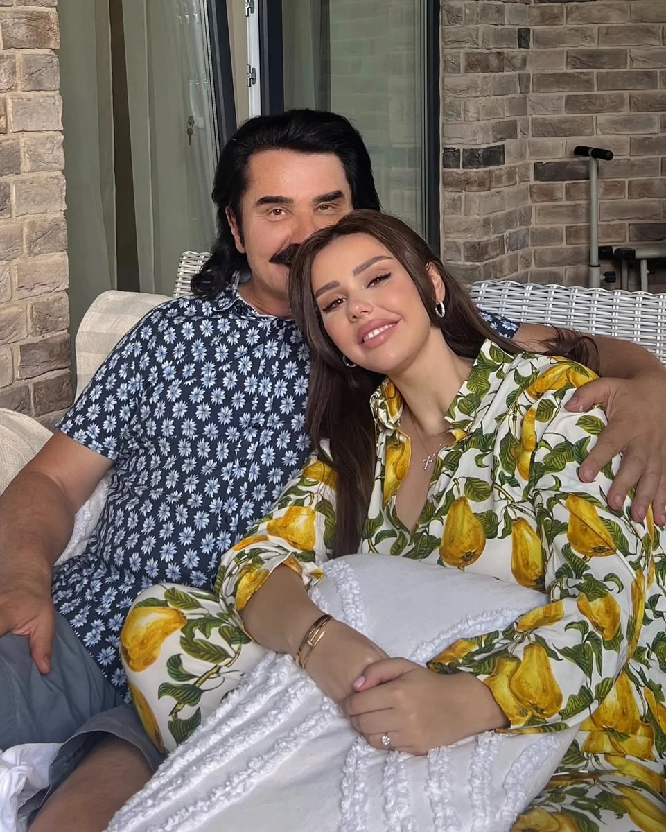 Павло Зібров показав фото з донькою