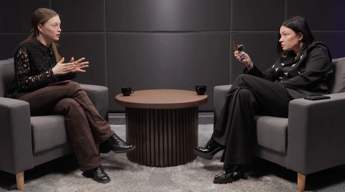 Анастасія Приходько розповіла, чому ніколи не стане переписувати свої треки на українську