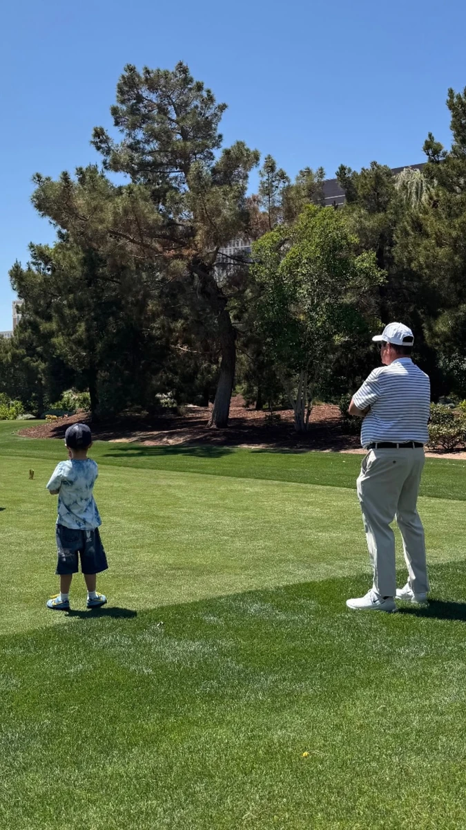 Джастін Тімберлейк зазнімкував свого батька та сина просто неба