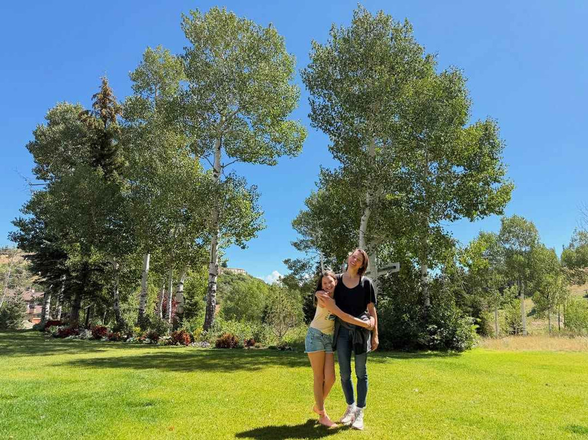 Йовович із сім'єю відвідала штат Юта 