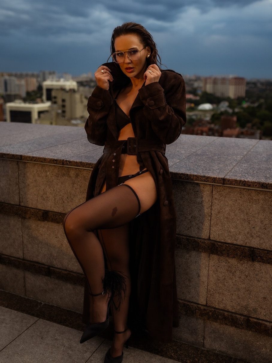 Салівачнук попозувала на даху